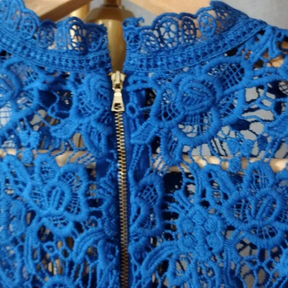 Nanette Lepore Romantic Lace Moment Blue Floral Lace Top Women’s M Sleeveless - Picture 7 of 8